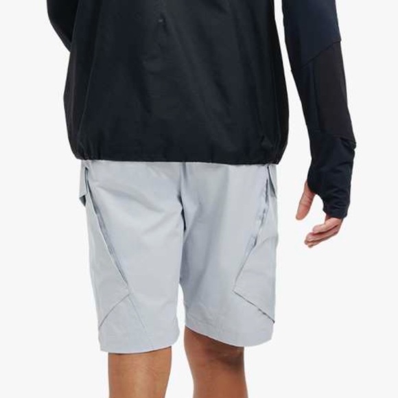 NWOT On Running shorts - Picture 4 of 12